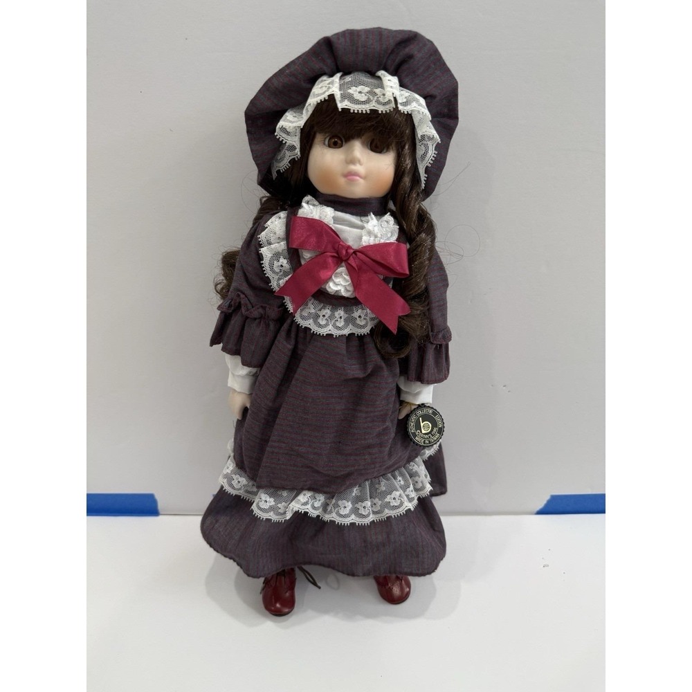 Brinn's Collectible Porcelain Doll 15" NTL-382
